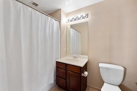 41 E 8th St #2005, Chicago, IL 60605 photo 9