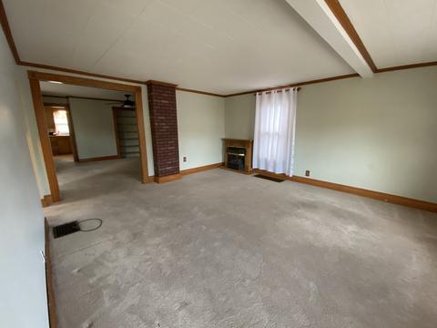 342 E Patton St, Paxton, IL 60957 photo 18