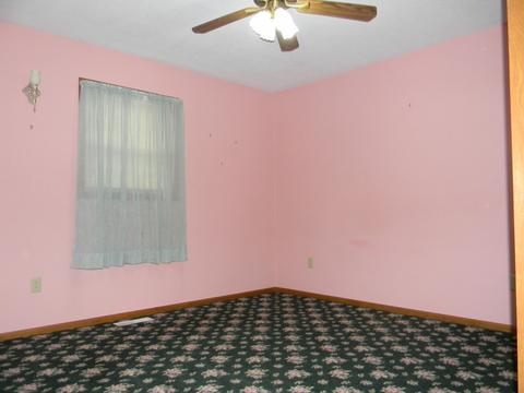 116 Clark St, Chenoa, IL 61726 photo 7