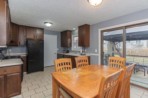 305 Judith Dr, Normal, IL 61761 photo 6
