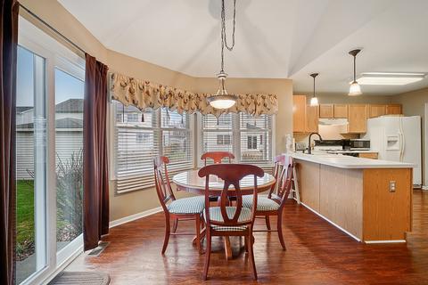 1810 Olde Mill Rd, Plainfield, IL 60586 photo 8