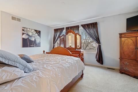 1810 Olde Mill Rd, Plainfield, IL 60586 photo 16