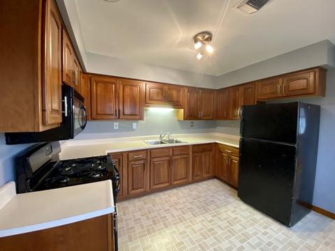 914 Warren St, Chenoa, IL 61726 photo 11