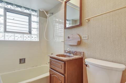177 Lance Dr, Des Plaines, IL 60016 photo 6