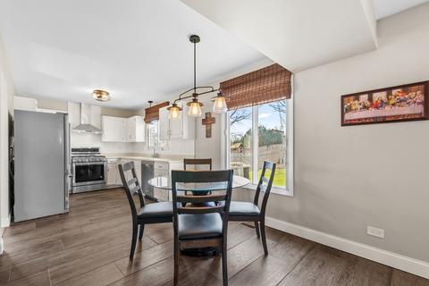 1172 S Beechtree Ln, Bartlett, IL 60103 photo 6