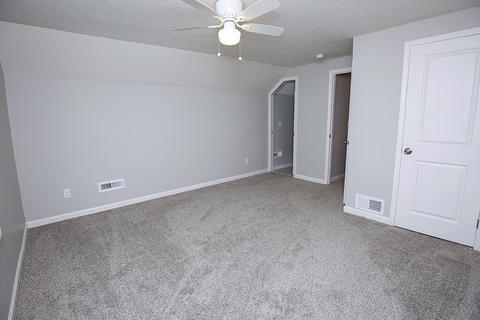 609 E Olive St, Bloomington, IL 61701 photo 15