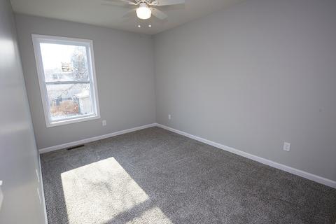 609 E Olive St, Bloomington, IL 61701 photo 24