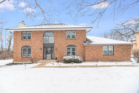 724 Fairview Ln, Bartlett, IL 60103 photo 1