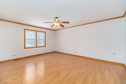 724 Fairview Ln, Bartlett, IL 60103 photo 14