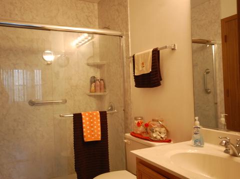 328 Chaparral Cir, Elgin, IL 60120 photo 7
