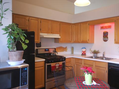 328 Chaparral Cir, Elgin, IL 60120 photo 2