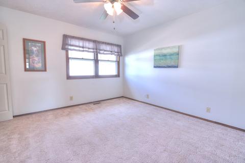 1504 Ensign Dr, Normal, IL 61761 photo 12