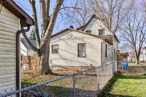 1142 S 5th St, Kankakee, IL 60901 photo 3