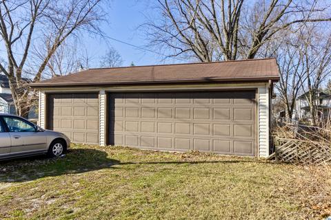 1142 S 5th St, Kankakee, IL 60901 photo 2
