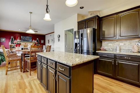 1905 Brighton Ln, Plainfield, IL 60586 photo 5