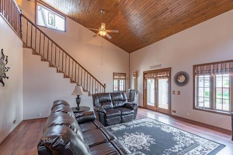 8531 S 77th Ct, Bridgeview, IL 60455 photo 14