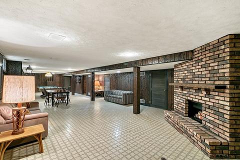 413 Desplaines Ave, Riverside, IL 60546 photo 17