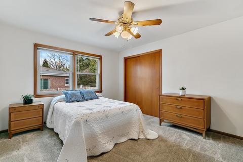 413 Desplaines Ave, Riverside, IL 60546 photo 8