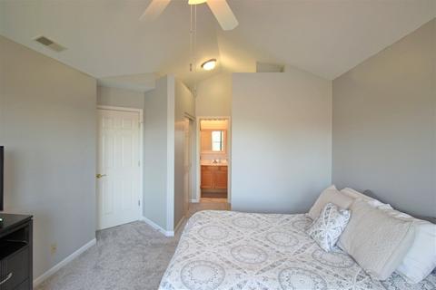 868 County Line Rd, Aurora, IL 60502 photo 22