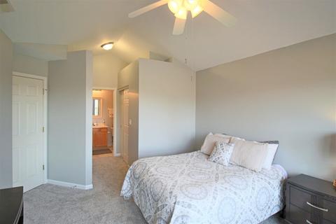 868 County Line Rd, Aurora, IL 60502 photo 21