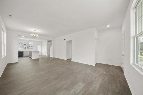 978 Celebration Dr, Aurora, IL 60504 photo 7