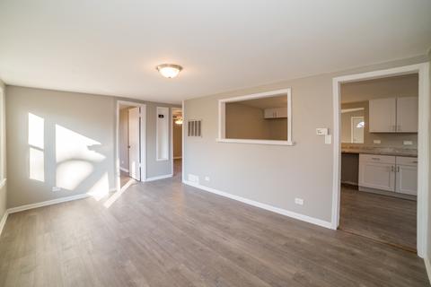 3501 Kings Rd, Steger, IL 60475 photo 2