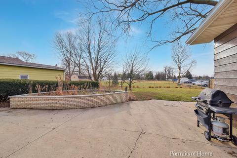 304 E Sunset Pl, Dekalb, IL 60115 photo 14