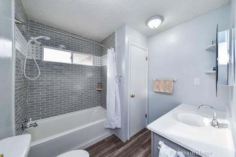304 E Sunset Pl, Dekalb, IL 60115 photo 9