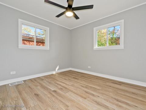 469 W Green Dr, Wheeling, IL 60090 photo 16