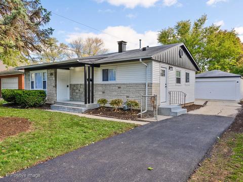 469 W Green Dr, Wheeling, IL 60090 photo 2