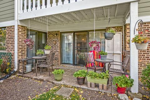 610 Scanlon Dr #1A, Wheeling, IL 60090 photo 17