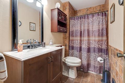 610 Scanlon Dr #1A, Wheeling, IL 60090 photo 13