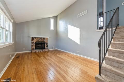 542 Terrace Dr, Algonquin, IL 60102 photo 2