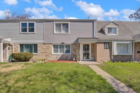 2252 E 96th St, Chicago, IL 60617 photo 1