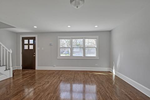 2252 E 96th St, Chicago, IL 60617 photo 7