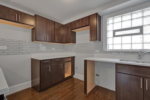 2252 E 96th St, Chicago, IL 60617 photo 10