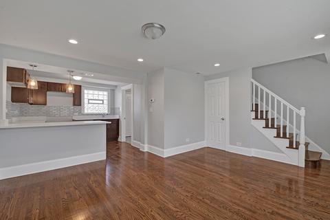 2252 E 96th St, Chicago, IL 60617 photo 5