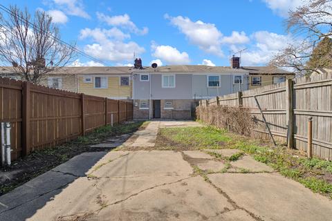 2252 E 96th St, Chicago, IL 60617 photo 22