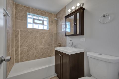 2252 E 96th St, Chicago, IL 60617 photo 16