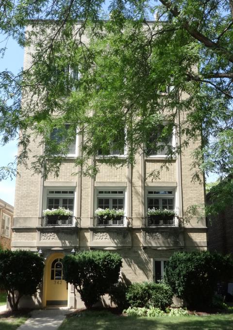 342 Custer Ave #2, Evanston, IL 60202 photo 1