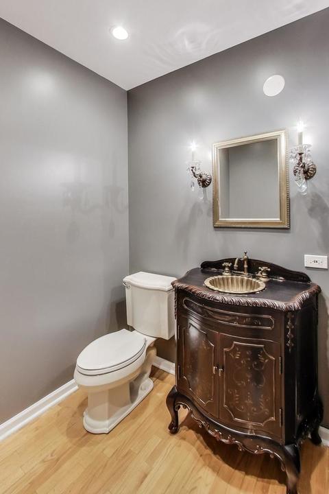 2208 Maple Ave, Northbrook, IL 60062 photo 8