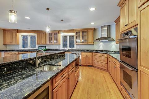 2208 Maple Ave, Northbrook, IL 60062 photo 5