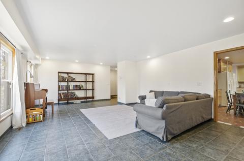 604 Barton Ave, Evanston, IL 60202 photo 4