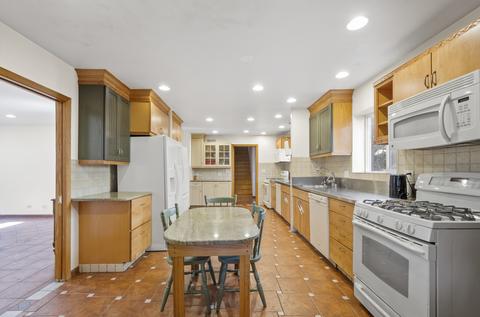 604 Barton Ave, Evanston, IL 60202 photo 5