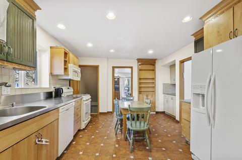 604 Barton Ave, Evanston, IL 60202 photo 6
