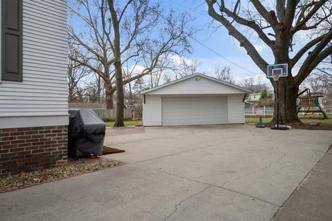 719 N School St, Normal, IL 61761 photo 28