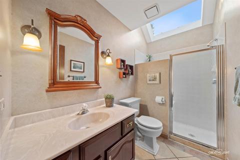 1724 Austin Ct, Wheaton, IL 60189 photo 13