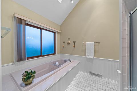 1724 Austin Ct, Wheaton, IL 60189 photo 19