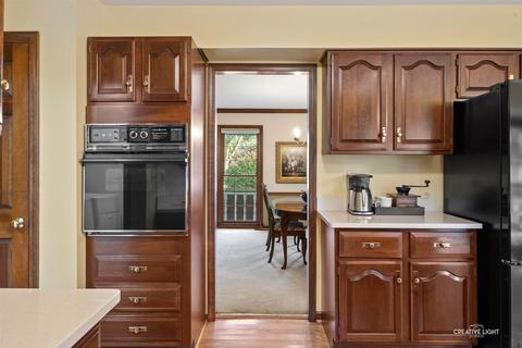 1724 Austin Ct, Wheaton, IL 60189 photo 11