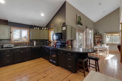7776 Buttercup Rd, Weldon, IL 61882 photo 16